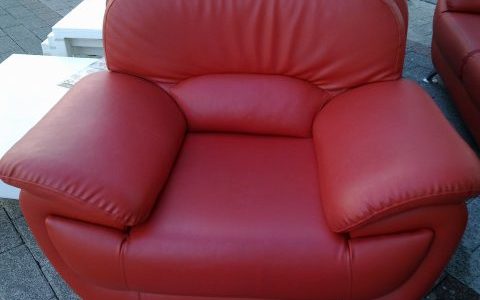 suni deri koltuklar nasıl temizlenir