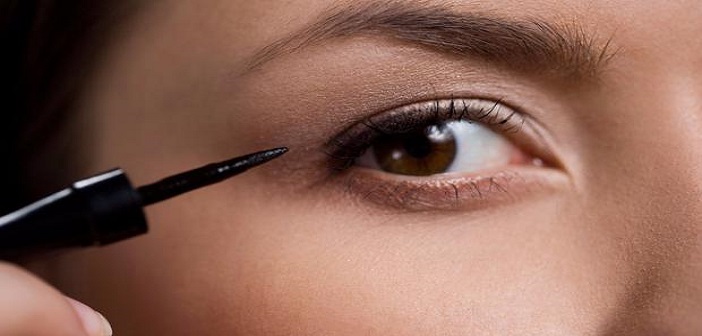 eyeliner lekesi nasıl çıkar