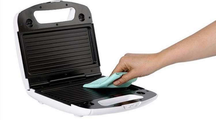 tost makinesi temizliği nasıl yapılır