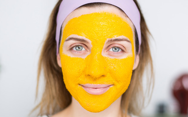 zerdeçal maskesi nasıl yapılır